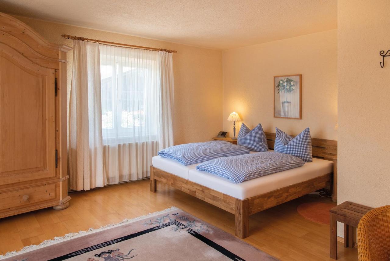 Hotel Garni Alpenblick Μπέργκεν Εξωτερικό φωτογραφία